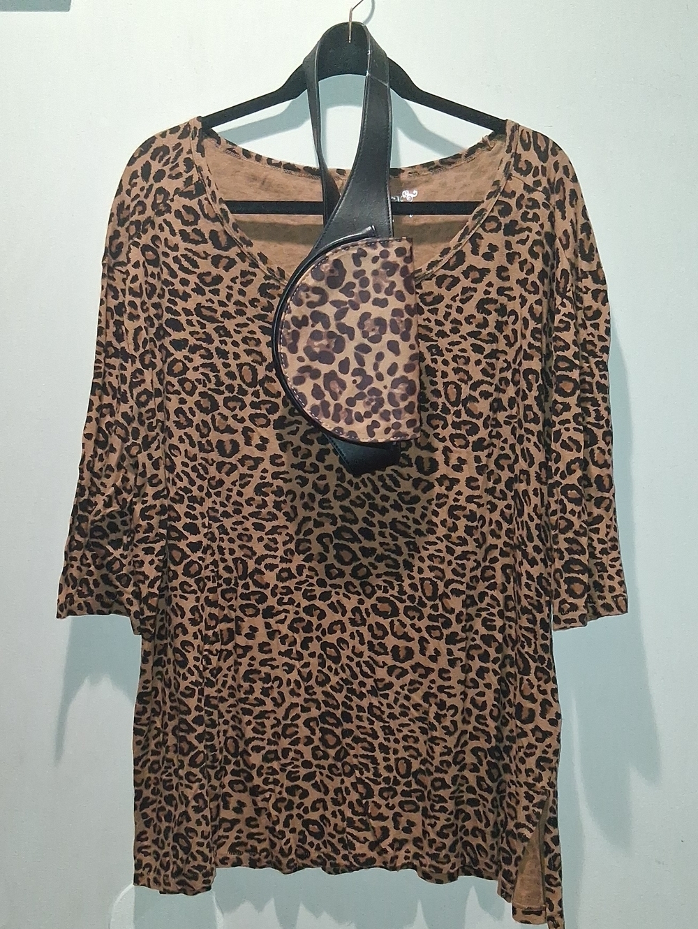 Leopard Print Brown Women's Top - Casual Scoop Neck